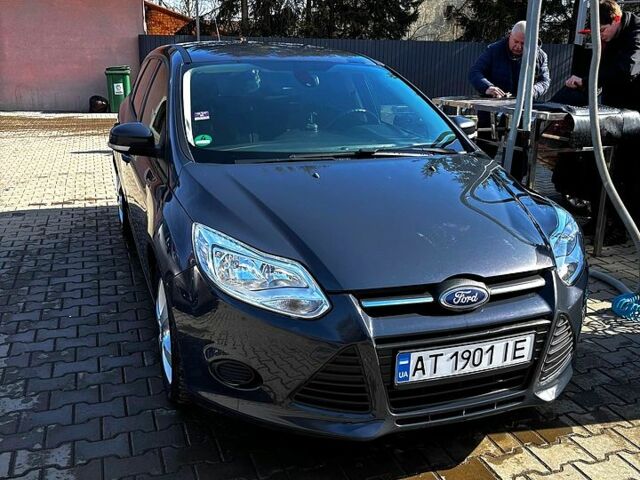 Сірий Форд Фокус, об'ємом двигуна 1.6 л та пробігом 257 тис. км за 7500 $, фото 1 на Automoto.ua