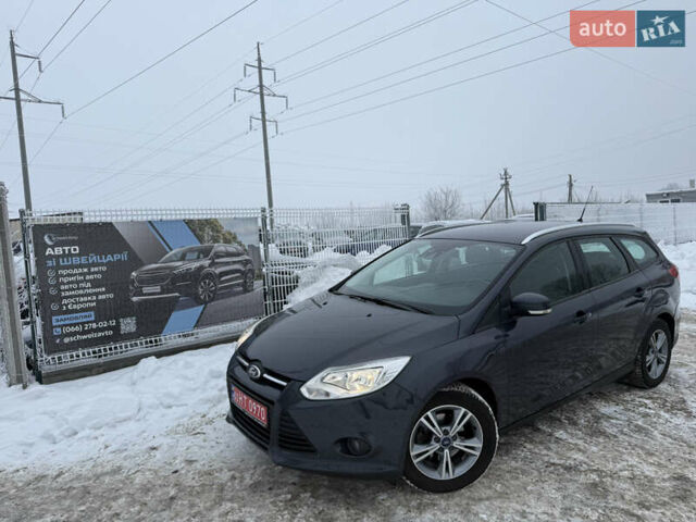 Серый Форд Фокус, объемом двигателя 1.6 л и пробегом 250 тыс. км за 9300 $, фото 1 на Automoto.ua