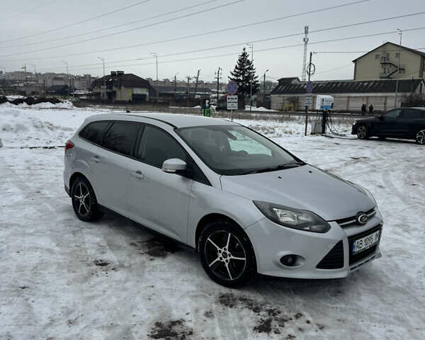Серый Форд Фокус, объемом двигателя 1.56 л и пробегом 280 тыс. км за 7500 $, фото 1 на Automoto.ua