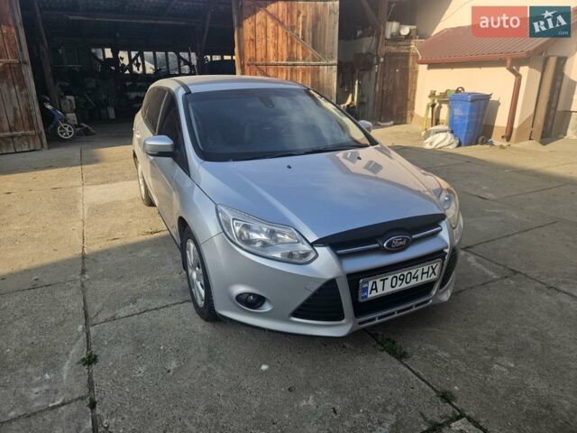 Сірий Форд Фокус, об'ємом двигуна 2 л та пробігом 275 тис. км за 8100 $, фото 1 на Automoto.ua