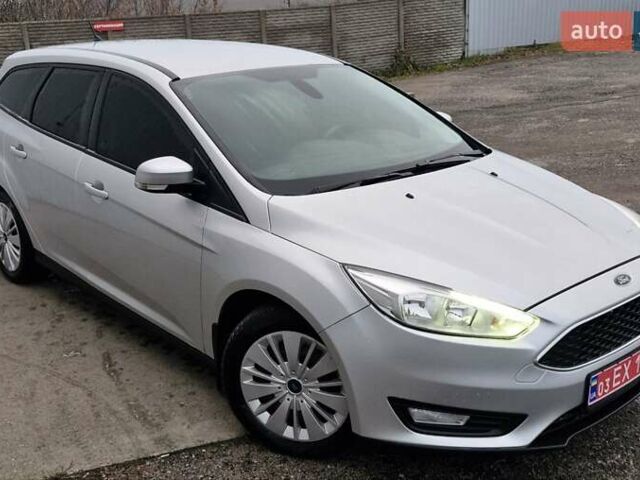 Форд Фокус 2015 в Запорожье на Automoto.ua Серый Форд Фокус, объемом двигателя 1.5 л и пробегом 229 тыс. км за 8850 $, фото 1 на Automoto.ua