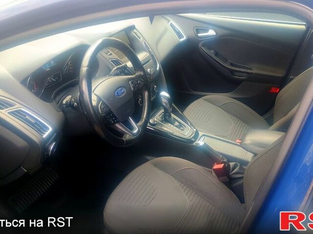 Серый Форд Фокус, объемом двигателя 1.5 л и пробегом 228 тыс. км за 11570 $, фото 1 на Automoto.ua