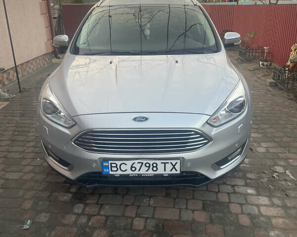Серый Форд Фокус, объемом двигателя 1.5 л и пробегом 205 тыс. км за 9000 $, фото 1 на Automoto.ua