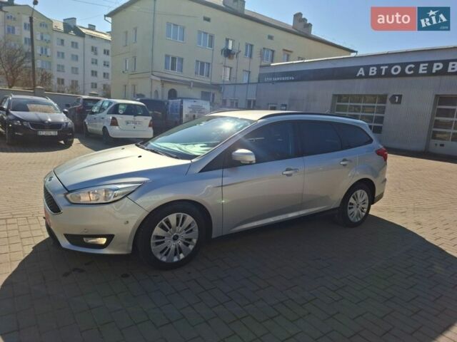 Серый Форд Фокус, объемом двигателя 1.5 л и пробегом 236 тыс. км за 9850 $, фото 1 на Automoto.ua