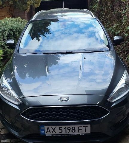 Сірий Форд Фокус, об'ємом двигуна 1 л та пробігом 57 тис. км за 8200 $, фото 1 на Automoto.ua