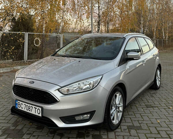 Сірий Форд Фокус, об'ємом двигуна 1.5 л та пробігом 193 тис. км за 10600 $, фото 1 на Automoto.ua