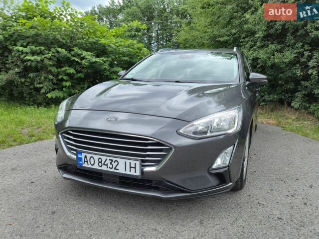 Сірий Форд Фокус, об'ємом двигуна 1.5 л та пробігом 180 тис. км за 11500 $, фото 1 на Automoto.ua