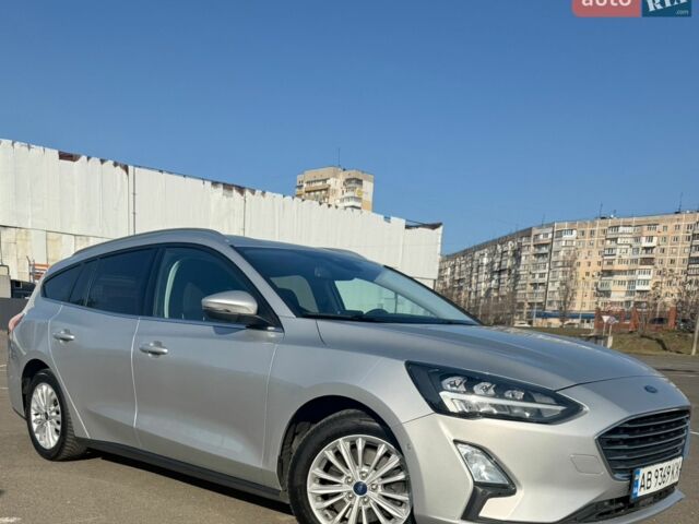 Сірий Форд Фокус, об'ємом двигуна 1.5 л та пробігом 185 тис. км за 15500 $, фото 1 на Automoto.ua