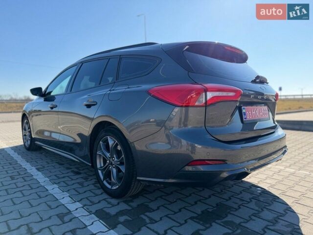 Сірий Форд Фокус, об'ємом двигуна 2 л та пробігом 175 тис. км за 15500 $, фото 1 на Automoto.ua