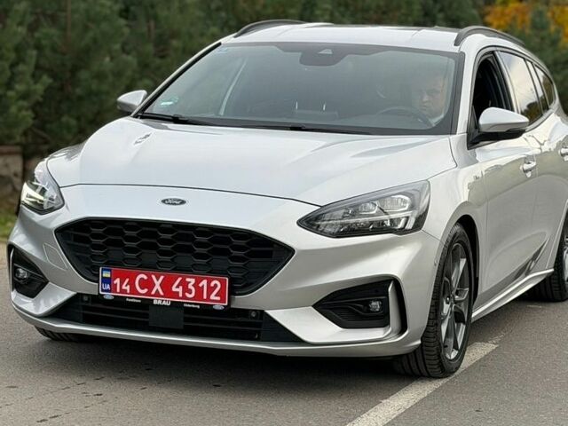 Сірий Форд Фокус, об'ємом двигуна 2 л та пробігом 285 тис. км за 13750 $, фото 1 на Automoto.ua