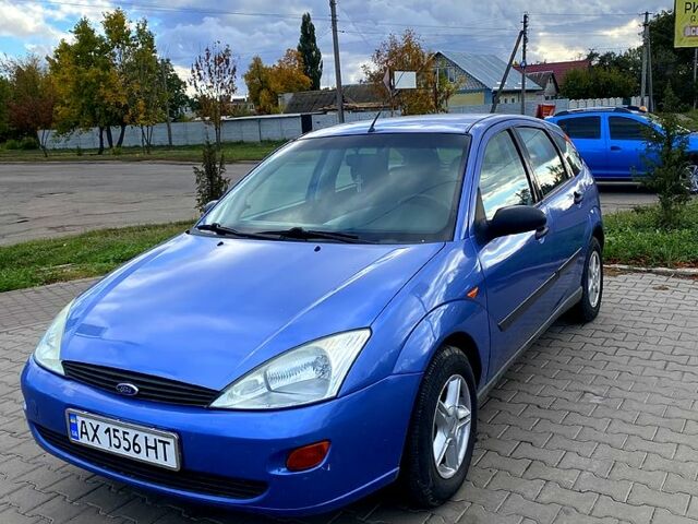 Синий Форд Фокус, объемом двигателя 1.8 л и пробегом 176 тыс. км за 3000 $, фото 1 на Automoto.ua
