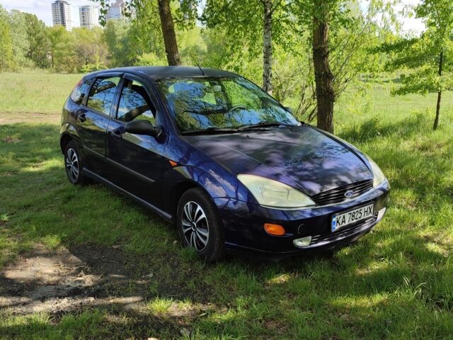 Синій Форд Фокус, об'ємом двигуна 1.6 л та пробігом 214 тис. км за 2400 $, фото 1 на Automoto.ua
