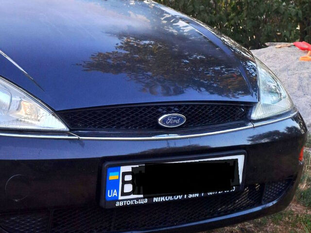 Синій Форд Фокус, об'ємом двигуна 1.6 л та пробігом 255 тис. км за 3100 $, фото 1 на Automoto.ua