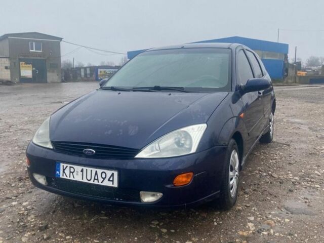 Синій Форд Фокус, об'ємом двигуна 1.8 л та пробігом 255 тис. км за 1800 $, фото 1 на Automoto.ua