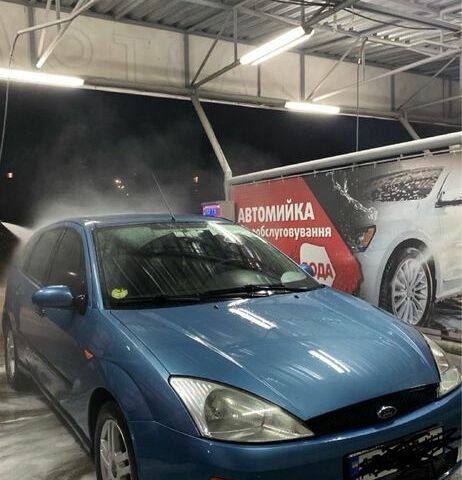 Синий Форд Фокус, объемом двигателя 1.8 л и пробегом 464 тыс. км за 2700 $, фото 1 на Automoto.ua
