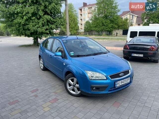 Синий Форд Фокус, объемом двигателя 2 л и пробегом 350 тыс. км за 3333 $, фото 1 на Automoto.ua