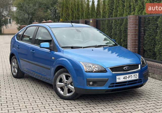 Синій Форд Фокус, об'ємом двигуна 1.6 л та пробігом 220 тис. км за 4500 $, фото 1 на Automoto.ua