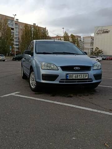Форд Фокус 2005 в Николаеве на Automoto.ua Синий Форд Фокус, объемом двигателя 1.6 л и пробегом 202 тыс. км за 5350 $, фото 1 на Automoto.ua