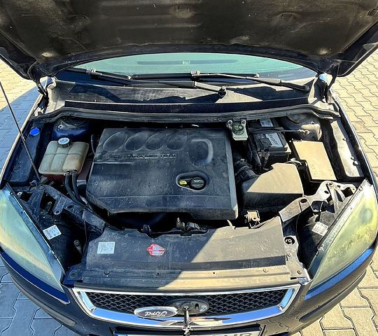 Синий Форд Фокус, объемом двигателя 2 л и пробегом 322 тыс. км за 4000 $, фото 1 на Automoto.ua