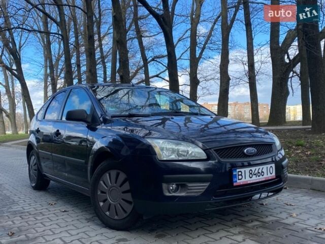 Синий Форд Фокус, объемом двигателя 1.4 л и пробегом 200 тыс. км за 4600 $, фото 1 на Automoto.ua