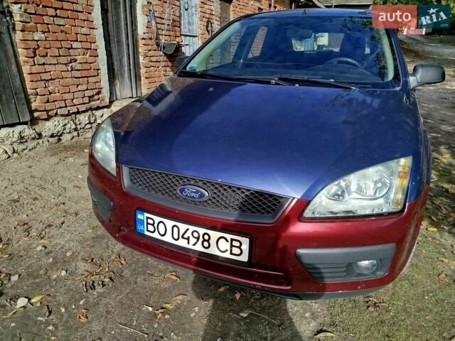 Синій Форд Фокус, об'ємом двигуна 1.6 л та пробігом 323 тис. км за 2600 $, фото 1 на Automoto.ua