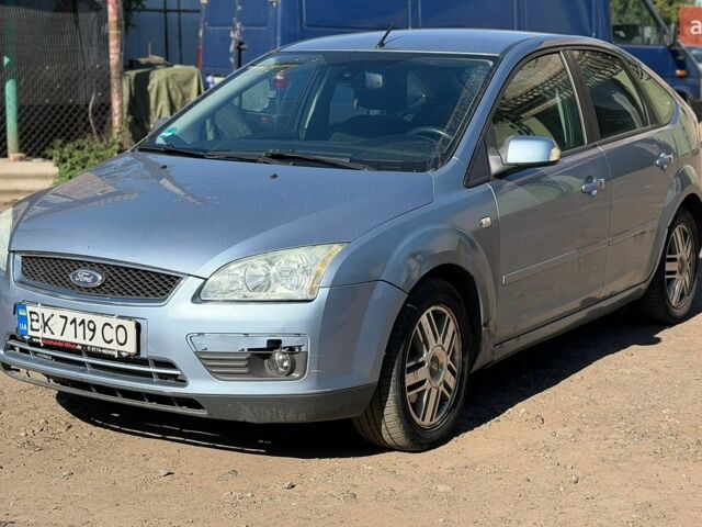 Синій Форд Фокус, об'ємом двигуна 1.6 л та пробігом 298 тис. км за 2650 $, фото 1 на Automoto.ua