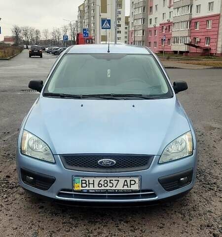 Синий Форд Фокус, объемом двигателя 1.6 л и пробегом 371 тыс. км за 4000 $, фото 1 на Automoto.ua