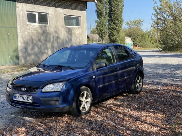Синий Форд Фокус, объемом двигателя 1.6 л и пробегом 280 тыс. км за 2000 $, фото 1 на Automoto.ua