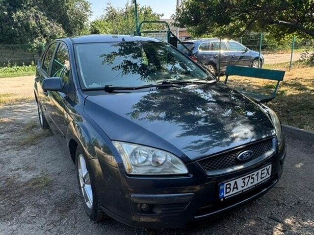 Синій Форд Фокус, об'ємом двигуна 1.6 л та пробігом 292 тис. км за 3700 $, фото 1 на Automoto.ua