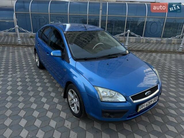 Синий Форд Фокус, объемом двигателя 2 л и пробегом 180 тыс. км за 5100 $, фото 1 на Automoto.ua