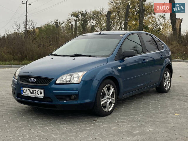 Форд Фокус 2007 у Києві на Automoto.ua Синій Форд Фокус, об'ємом двигуна 1.6 л та пробігом 285 тис. км за 3600 $, фото 1 на Automoto.ua