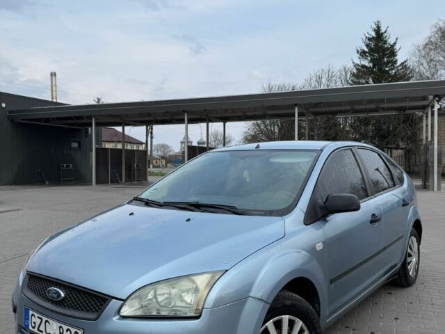 Синий Форд Фокус, объемом двигателя 1.6 л и пробегом 270 тыс. км за 2699 $, фото 1 на Automoto.ua