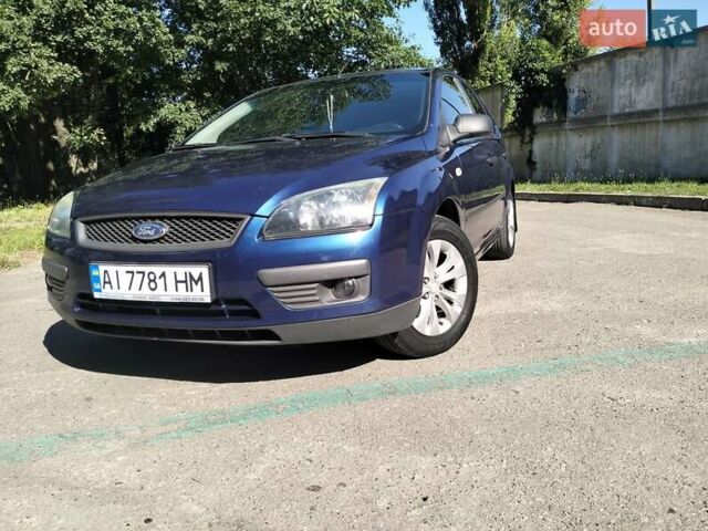 Синий Форд Фокус, объемом двигателя 1.6 л и пробегом 202 тыс. км за 4750 $, фото 1 на Automoto.ua