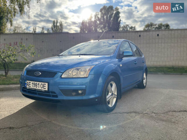 Форд Фокус 2007 в Днепре (Днепропетровске) на Automoto.ua Синий Форд Фокус, объемом двигателя 1.6 л и пробегом 148 тыс. км за 5500 $, фото 1 на Automoto.ua