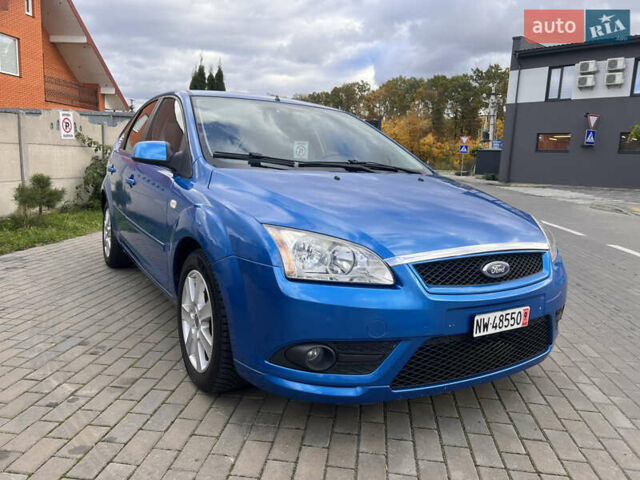 Синий Форд Фокус, объемом двигателя 1.6 л и пробегом 236 тыс. км за 4950 $, фото 1 на Automoto.ua