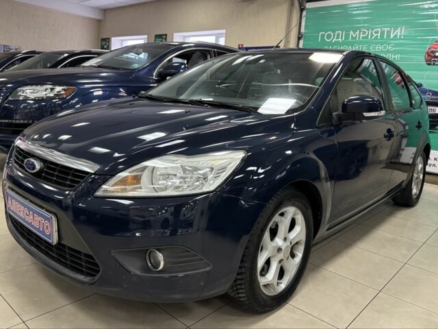 Синій Форд Фокус, об'ємом двигуна 2 л та пробігом 171 тис. км за 6300 $, фото 1 на Automoto.ua