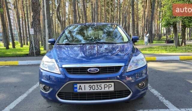 Синій Форд Фокус, об'ємом двигуна 2 л та пробігом 124 тис. км за 6900 $, фото 1 на Automoto.ua