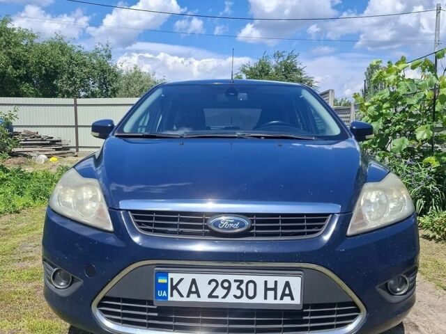 Синій Форд Фокус, об'ємом двигуна 2 л та пробігом 177 тис. км за 5300 $, фото 1 на Automoto.ua