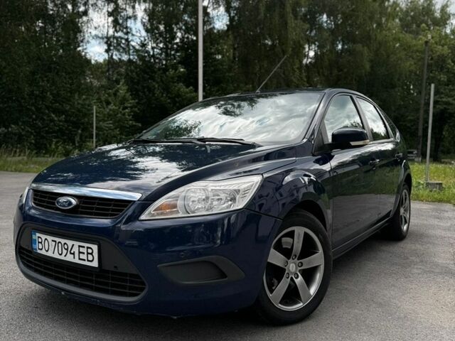 Синій Форд Фокус, об'ємом двигуна 1.8 л та пробігом 209 тис. км за 4000 $, фото 1 на Automoto.ua
