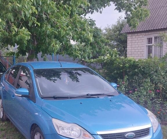 Синий Форд Фокус, объемом двигателя 1.6 л и пробегом 230 тыс. км за 6000 $, фото 1 на Automoto.ua