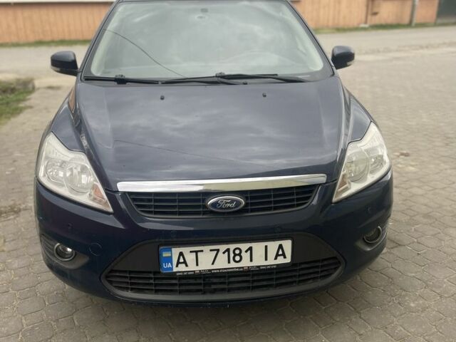 Синий Форд Фокус, объемом двигателя 1.4 л и пробегом 200 тыс. км за 4500 $, фото 1 на Automoto.ua