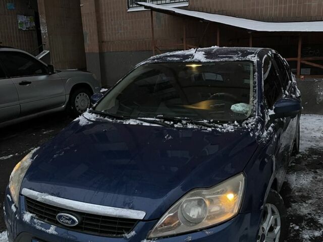 Синий Форд Фокус, объемом двигателя 1.6 л и пробегом 257 тыс. км за 5700 $, фото 1 на Automoto.ua