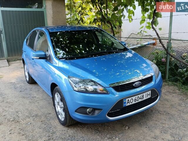 Синій Форд Фокус, об'ємом двигуна 1.6 л та пробігом 108 тис. км за 5300 $, фото 1 на Automoto.ua