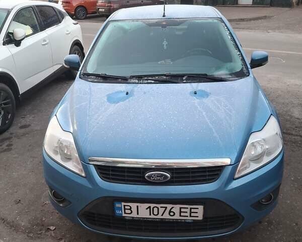 Синий Форд Фокус, объемом двигателя 1.6 л и пробегом 165 тыс. км за 6100 $, фото 1 на Automoto.ua