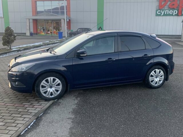 Синій Форд Фокус, об'ємом двигуна 2 л та пробігом 188 тис. км за 7200 $, фото 1 на Automoto.ua