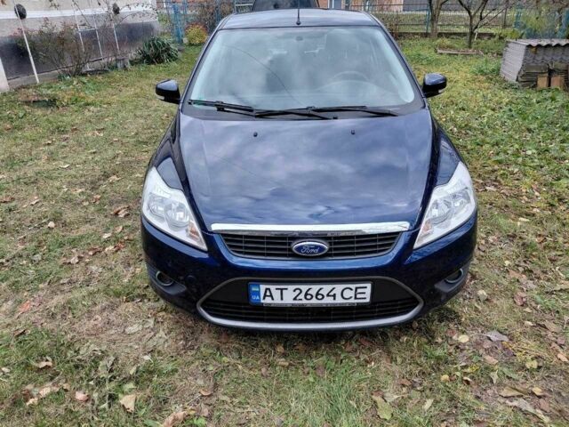 Синій Форд Фокус, об'ємом двигуна 1.6 л та пробігом 228 тис. км за 4918 $, фото 1 на Automoto.ua