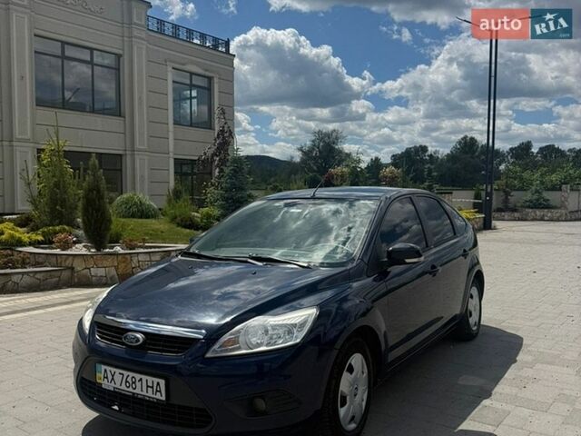 Синій Форд Фокус, об'ємом двигуна 1.6 л та пробігом 226 тис. км за 4800 $, фото 1 на Automoto.ua