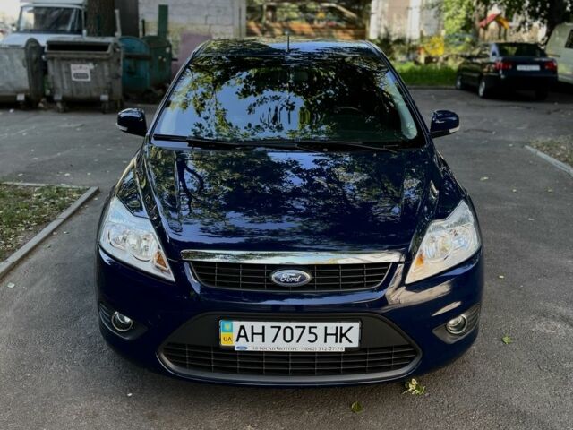 Синий Форд Фокус, объемом двигателя 1.6 л и пробегом 102 тыс. км за 7000 $, фото 1 на Automoto.ua