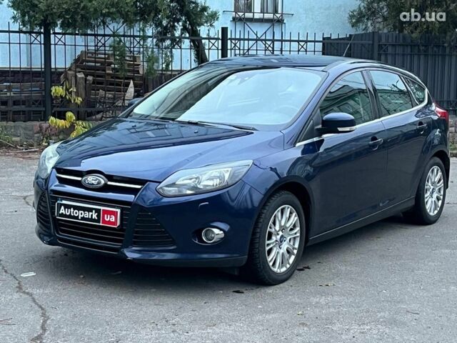 Синій Форд Фокус, об'ємом двигуна 1.6 л та пробігом 258 тис. км за 7990 $, фото 1 на Automoto.ua