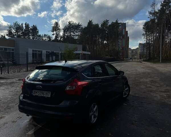 Синий Форд Фокус, объемом двигателя 1.6 л и пробегом 240 тыс. км за 7000 $, фото 1 на Automoto.ua
